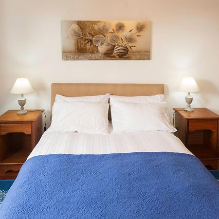 Charming Apartments In Funchal - Sao Goncalo Room photo